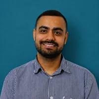 عضو تیم فور