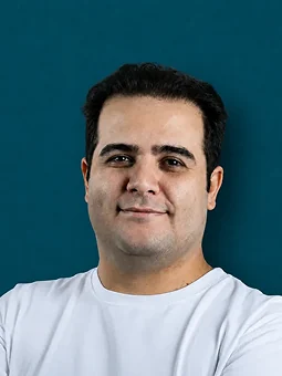 عرفان زنگنه — مدیرعامل (CEO)